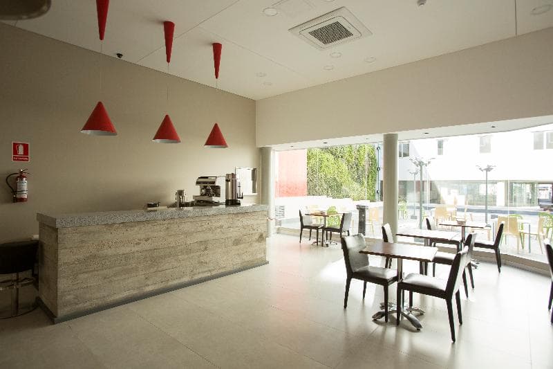 Regency Way Montevideo Hotel image 2