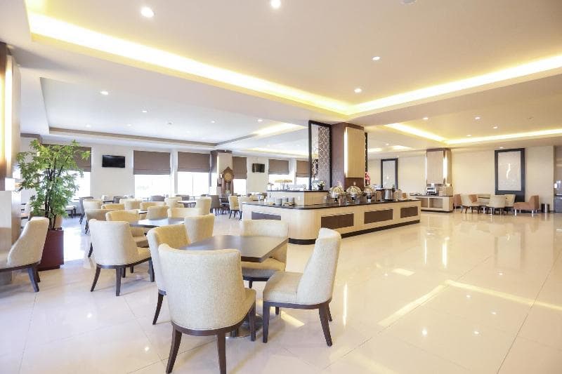 Grand Asia Hotel Makassar image 2