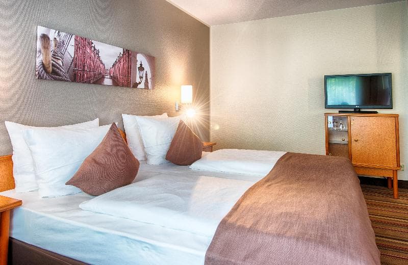 Leonardo Hotel Hamburg Airport image 2