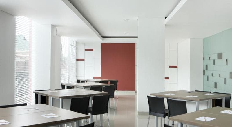 Amaris Hotel Malang image 2