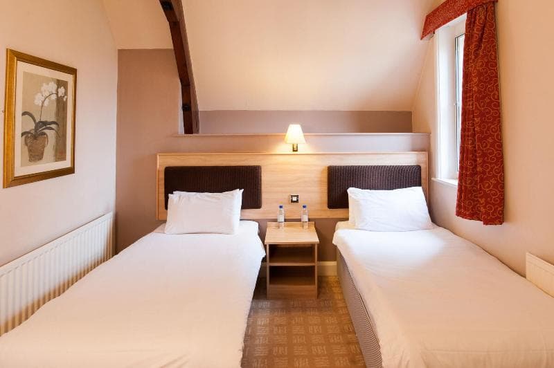 Stay at Heart of England Hotel Weedon by Marstons Inns