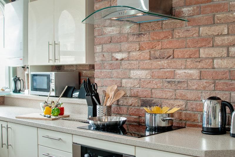 Base Serviced Apartments - Sir Thomas Street image 2