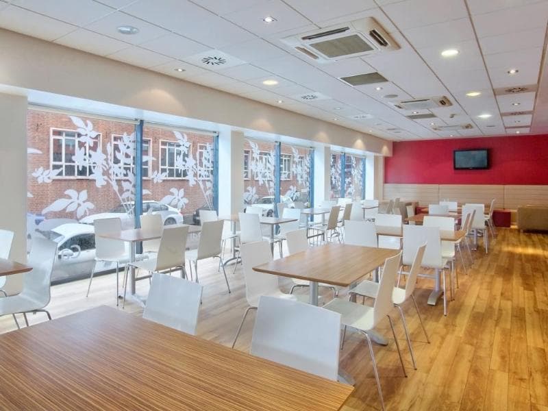 Travelodge Birmingham Central Newhall Street image 2