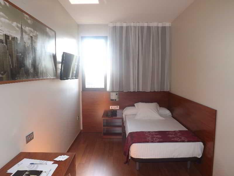 Hotel Reus Park image 2