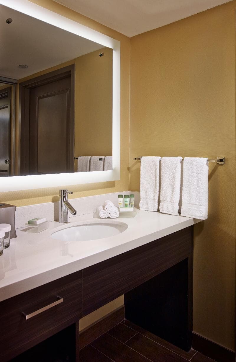Stay at HOMEWOOD SUITES BY HILTON HAMILTON