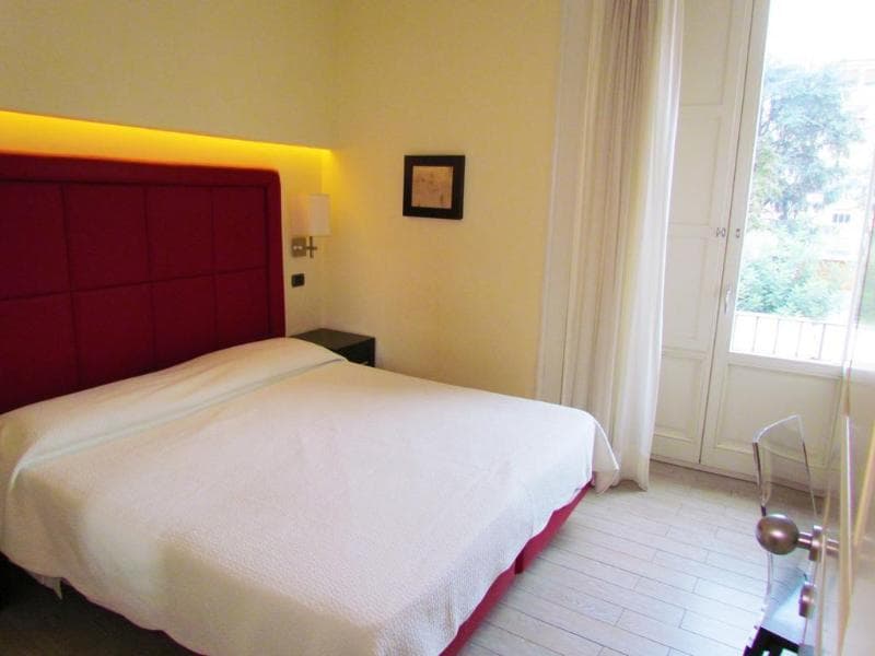 Blu Rooms image 1