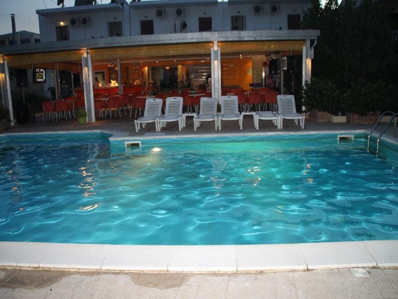 Kavos Central image 2