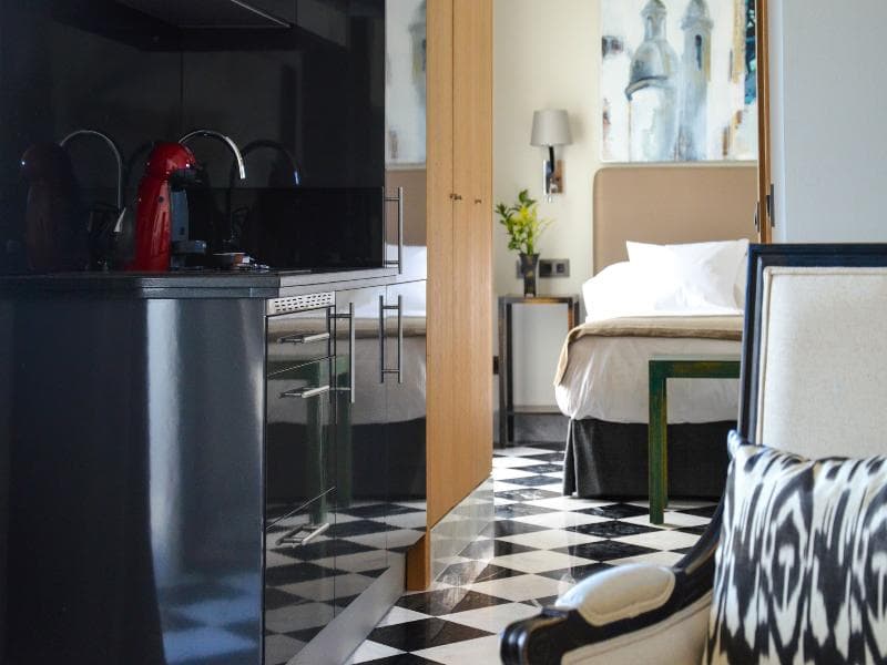 Stay at Aguilas5 SevillaSuites