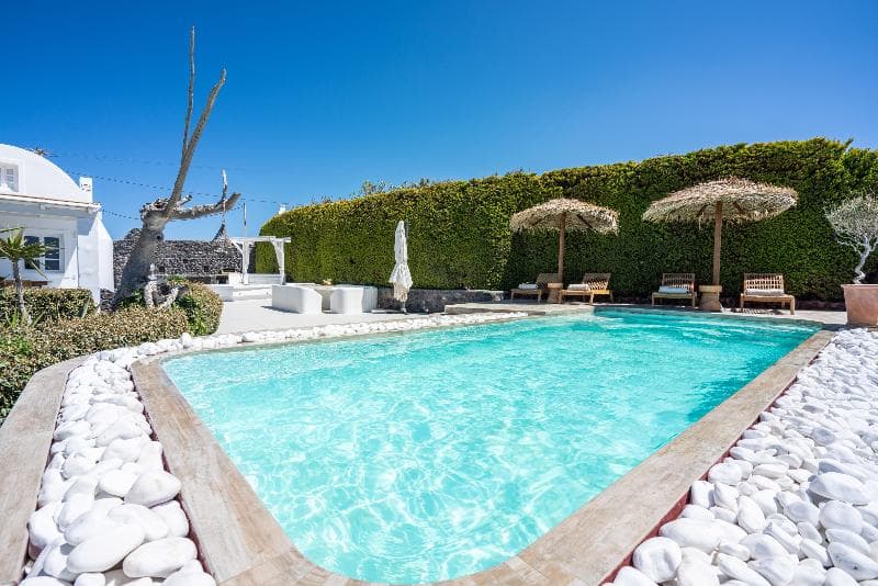 Oia Sunset Villas image 1