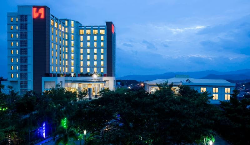 Swiss-Belhotel Lampung image 1
