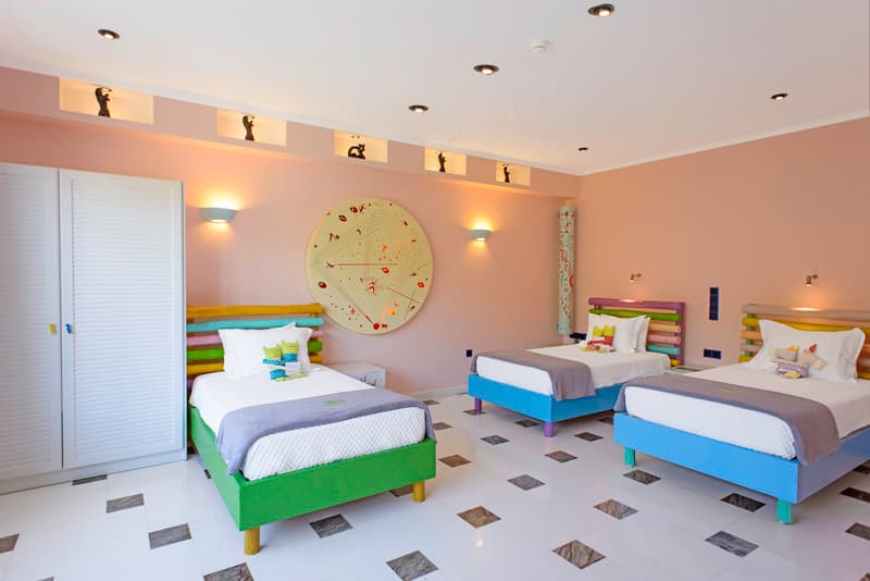 Agalia Luxury Suites image 1