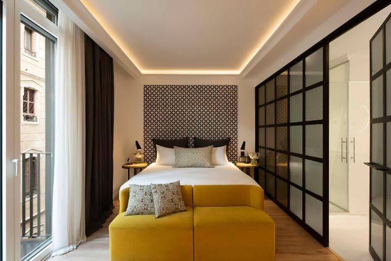 Stay at The Serras Hotel Barcelona