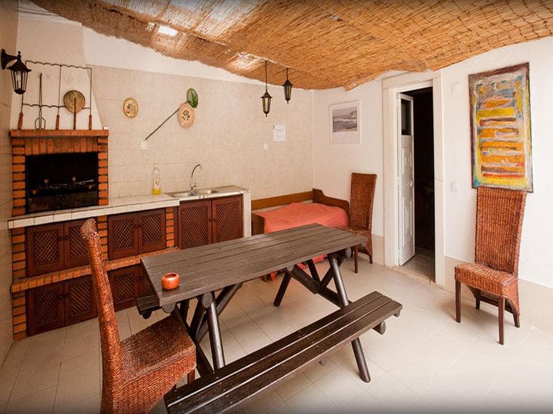 Ericeira Chill Hill Hostel & Private Rooms image 1