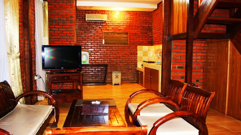 Jambuluwuk Convention Hall & Resort Puncak image 2