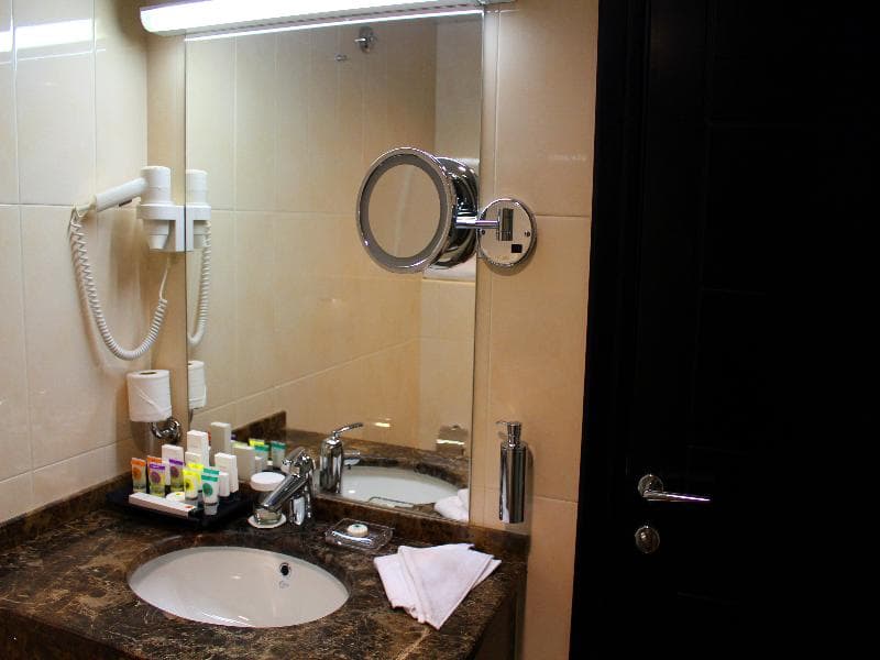 Al Diar Sawa Hotel Apartments image 1