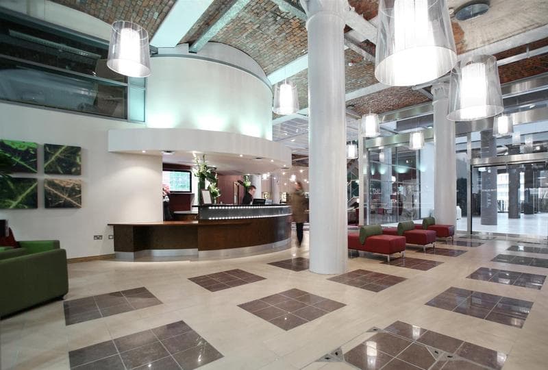 The Place Aparthotel image 1