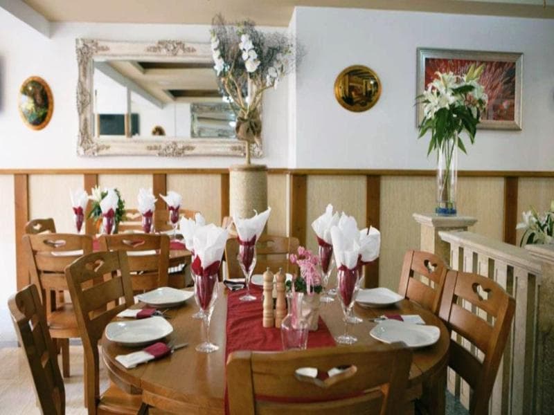 St Elena Boutique Hotel image 2