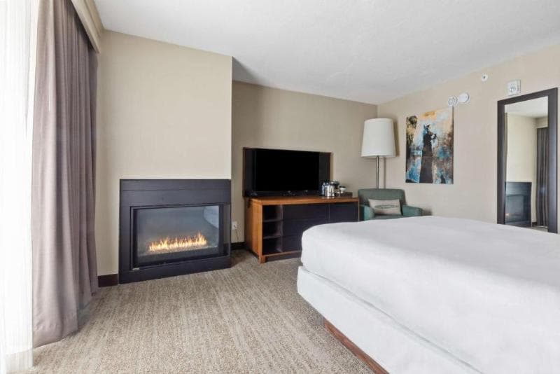 Doubletree By Hilton Park City - The Yarrow image 2