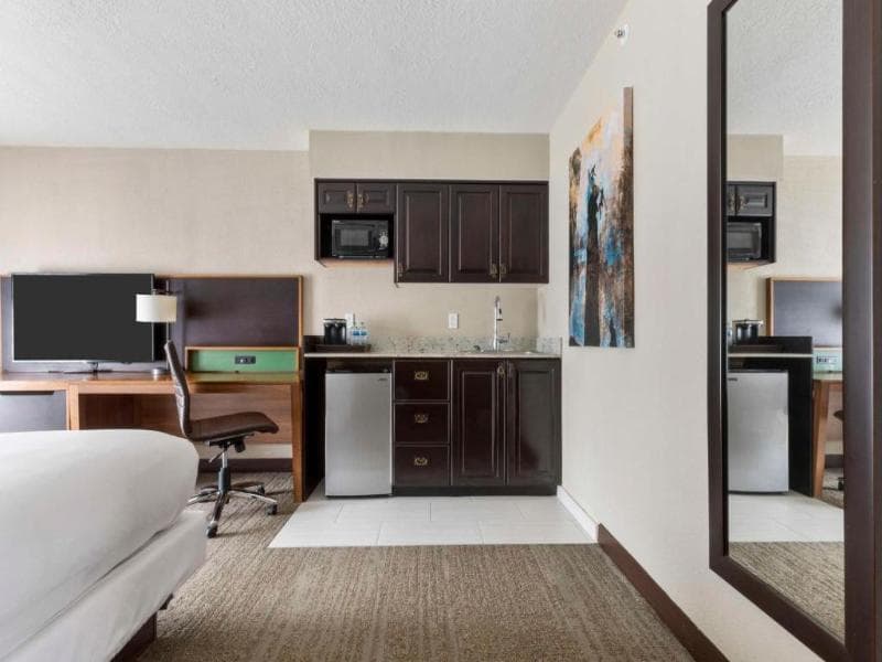 Doubletree By Hilton Park City - The Yarrow image 1