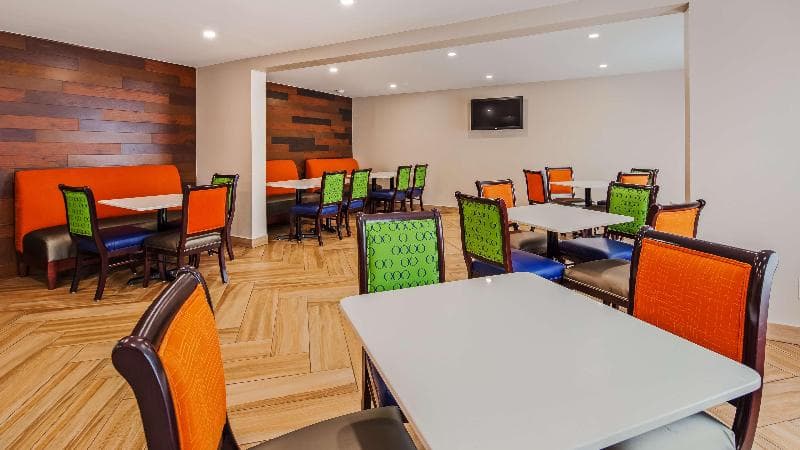 Surestay Hotel by Best Western Florence image 1