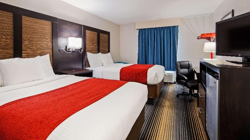 Surestay Hotel by Best Western Florence image 2