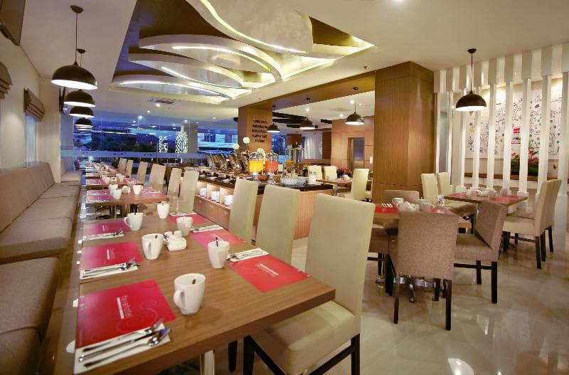 D'primahotel Panakkukang Makassar image 1