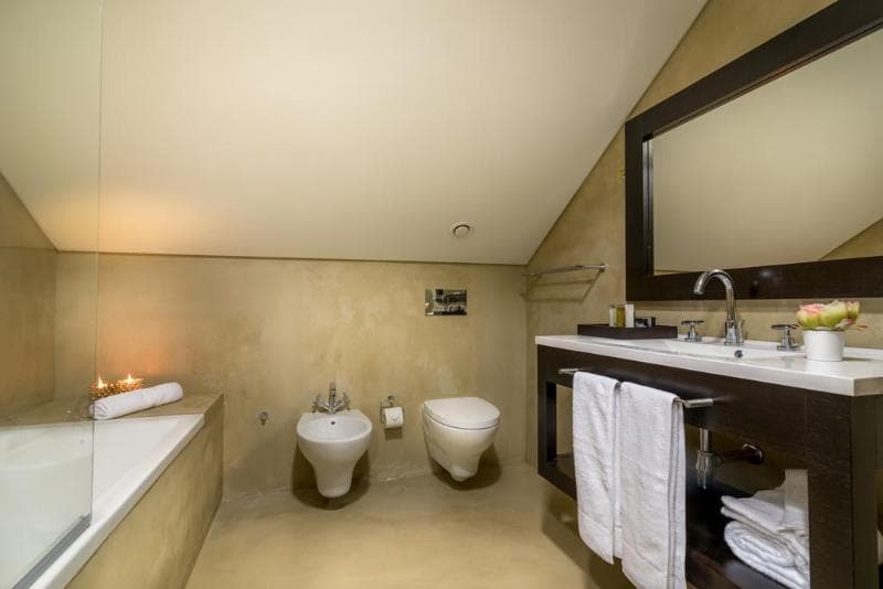 Universal Boutique Hotel image 1