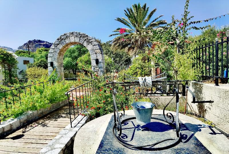 Vlycha Beach Studios image 1