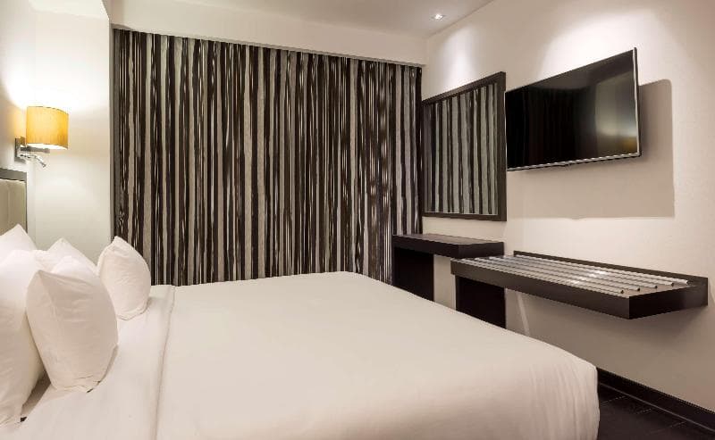 Stay at Doubletree By Hilton Guadalajara Centro Historico