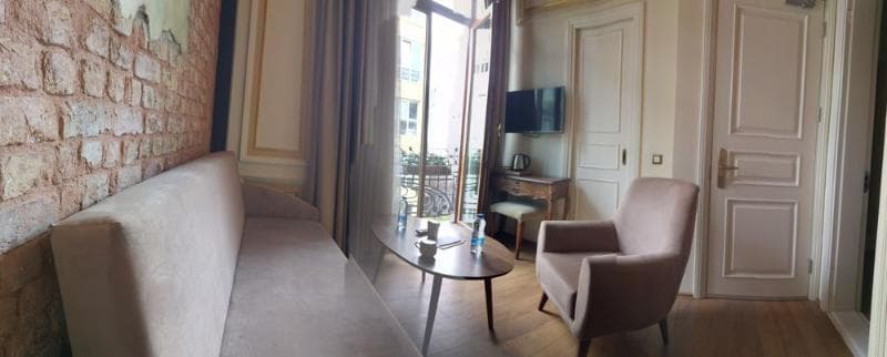 PERA PARMA HOTEL image 2