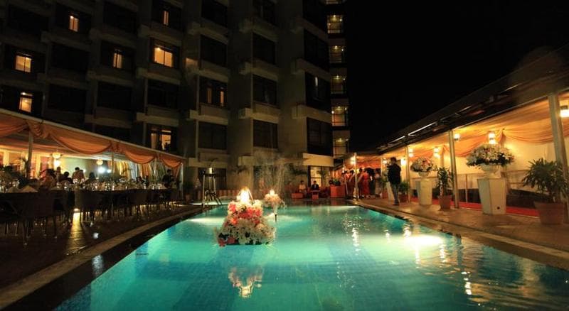 Horison Ultima Makassar image 1