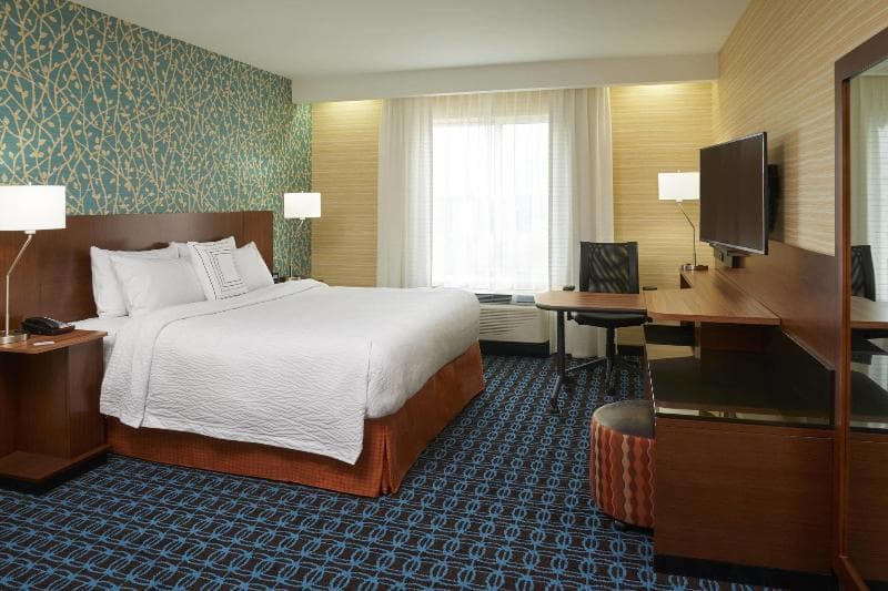Fairfield Inn & Suites Niagara Falls image 1