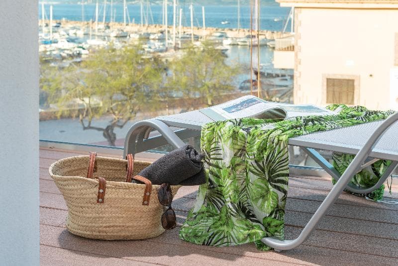 Llaut Boutique Hotel image 1