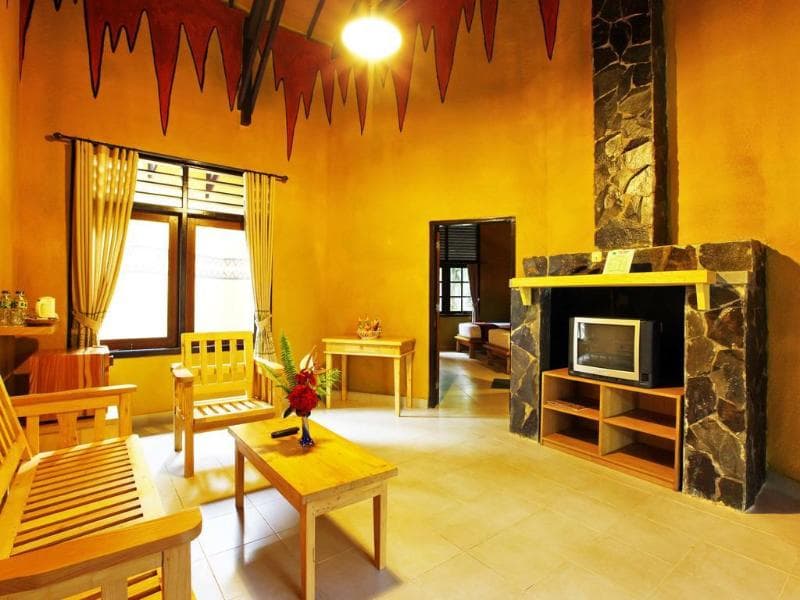 Royal Safari Garden Resort & Convention image 1