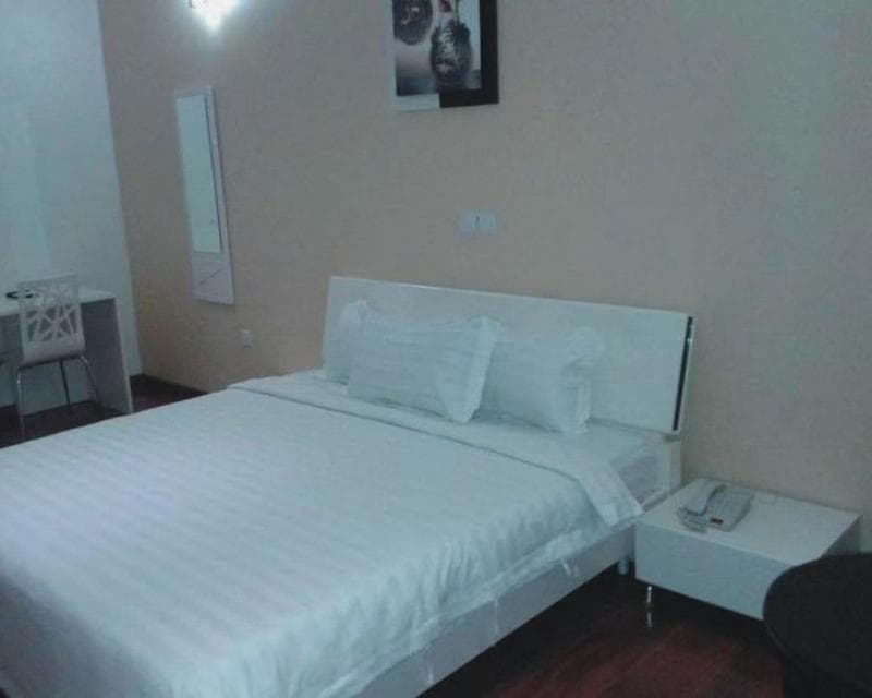 Newcastle Hotel image 2