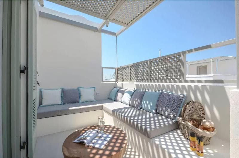 Antony Suites And Residences image 2