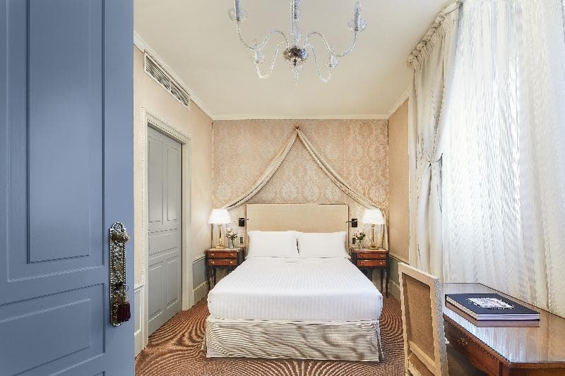 Stay at El Palace