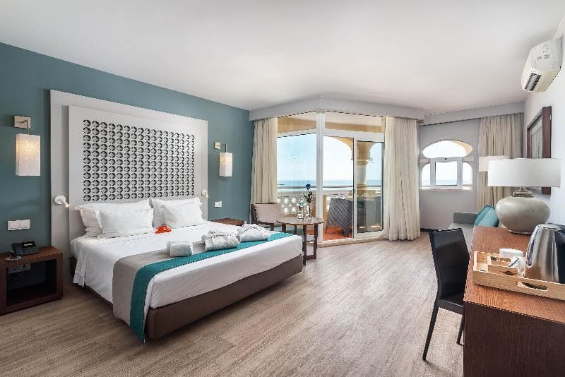 Stay at AP Oriental Beach - Adults Friendly