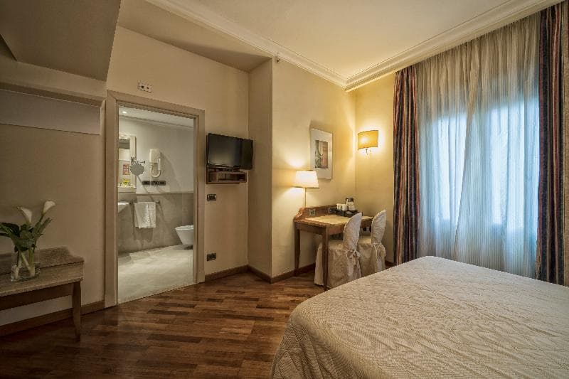 B&B Hotels Laurus al Duomo - Main View