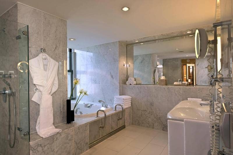 Sheraton Berlin Grand Hotel Esplanade - Main View