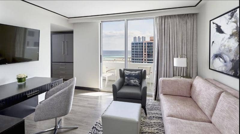 Loews Miami Beach Hotel - Main View