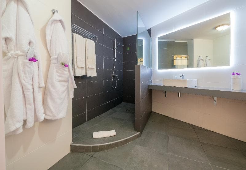 Checkin Bungalows Atlantida image 7