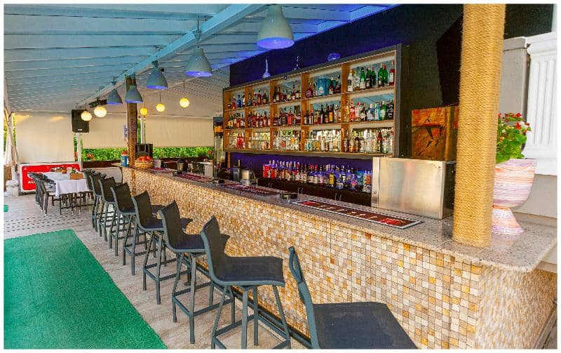 Club Ako Apart - Main View