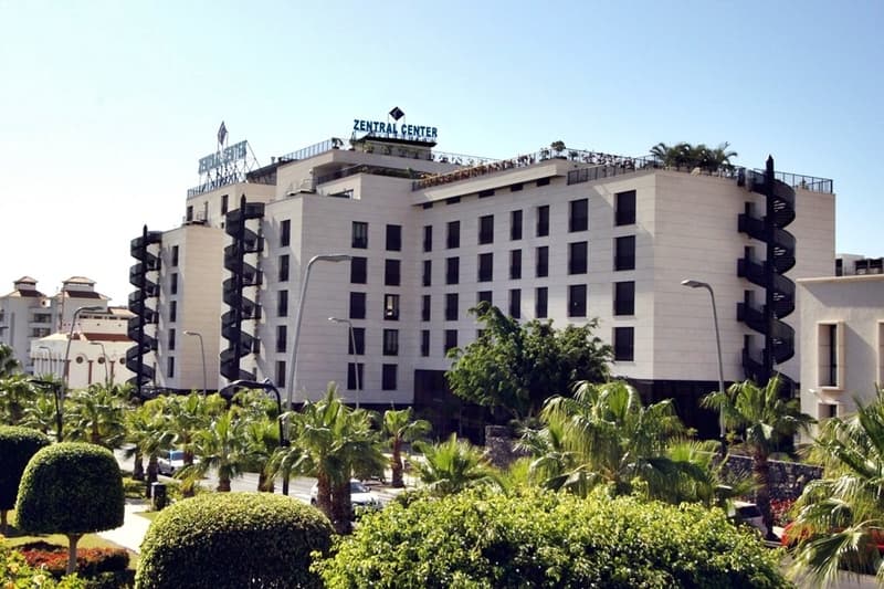 Stay at Zentral Center - Adults Only