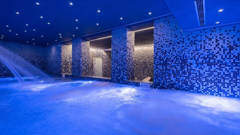 Stay at Hotel Indigo Albufeira