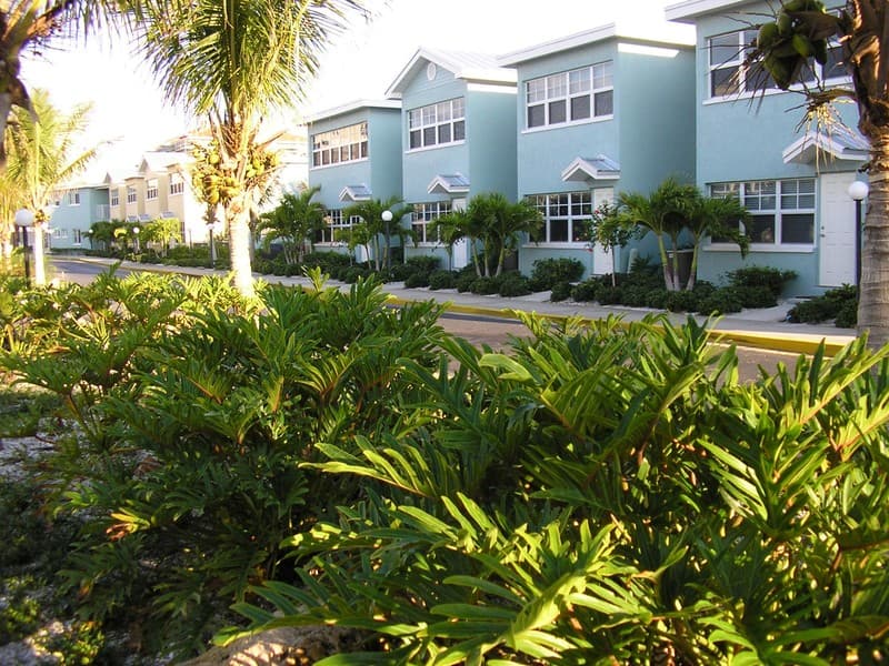 Stay at Barefoot Beach Resort