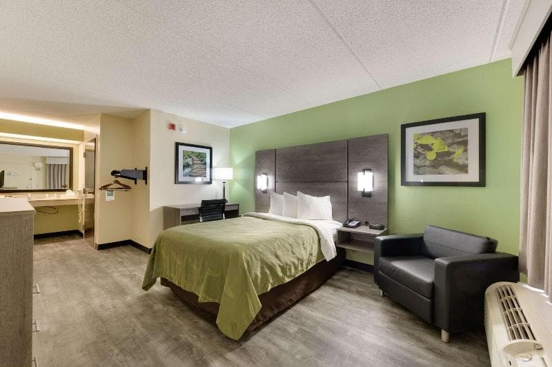 Quality Inn Airport - Southeast - Main View