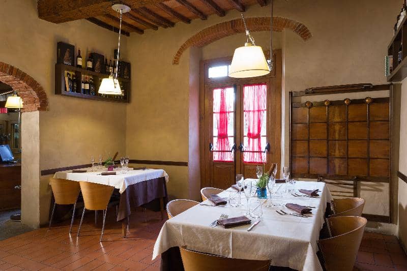 Le Capanne - Main View