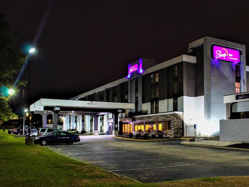 Stay at Baymont By Wyndham Indianapolis East