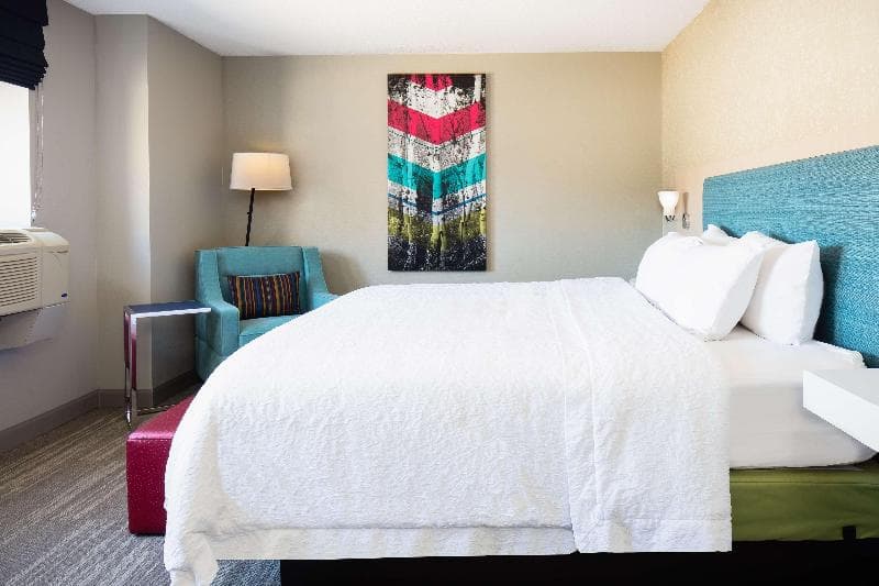 Stay at Hampton Inn Freeport